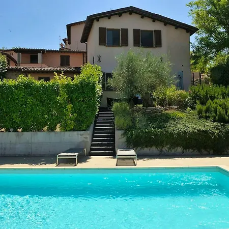 Βίλα Charming In Nocera Umbra With Private Pool *